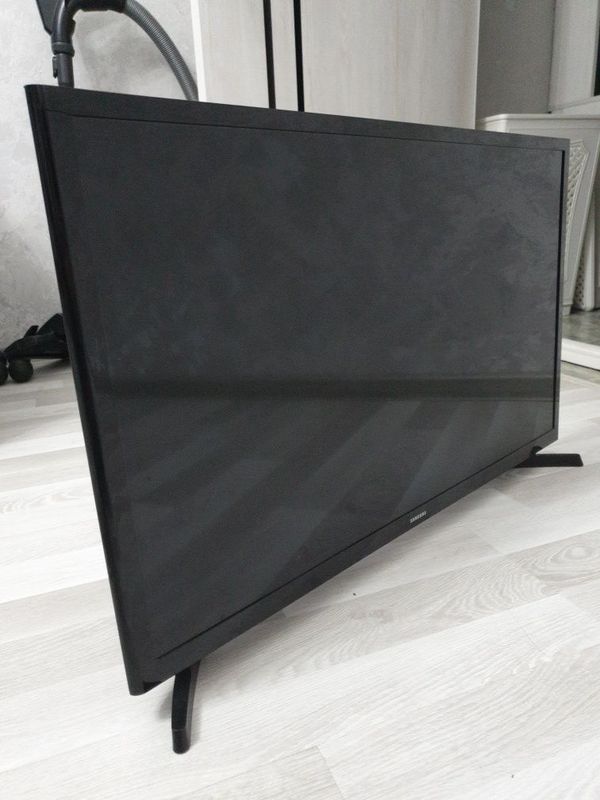 Телевизор Samsung 32 Телевизор Samsung 32