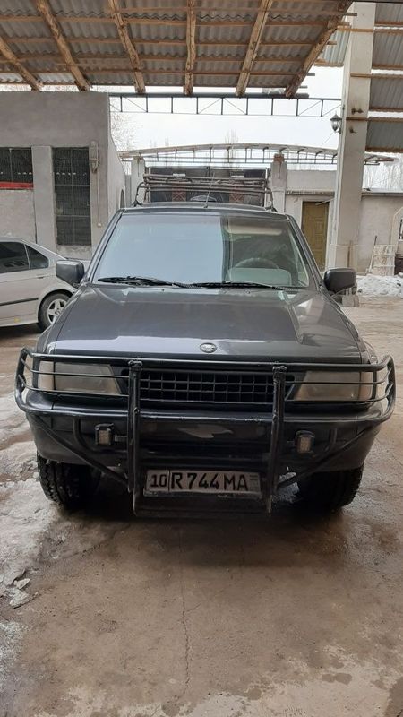 Продаю Opel Frontero