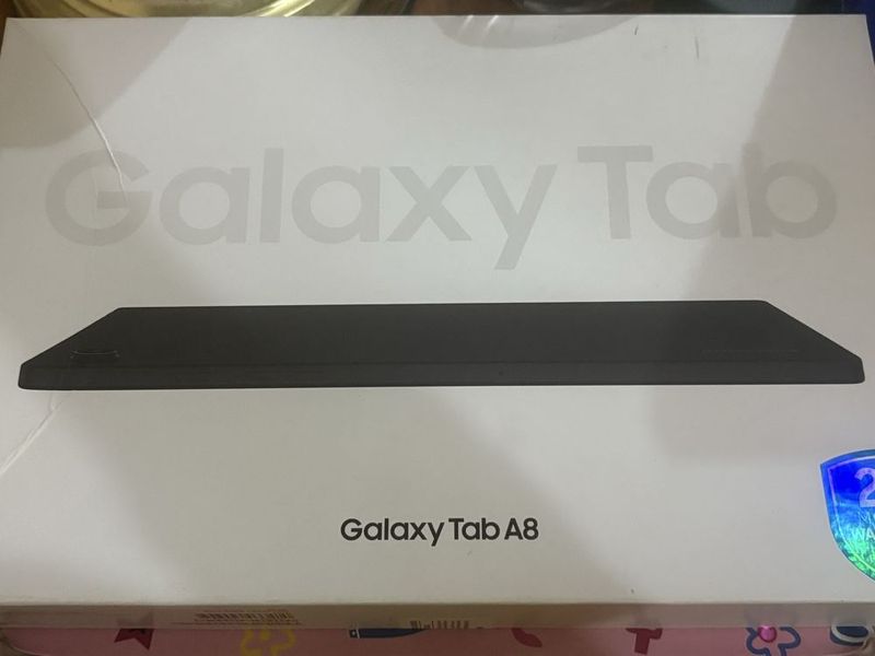 Galaxy Tab 8 satiladi srochno !!! Galaxy Tab 8 satiladi srochno !!!