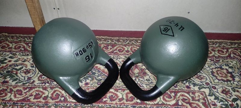 Гиря советская 16кг ссср б.у Полвонтош Гиря советская 16кг ссср б.у Полвонтош