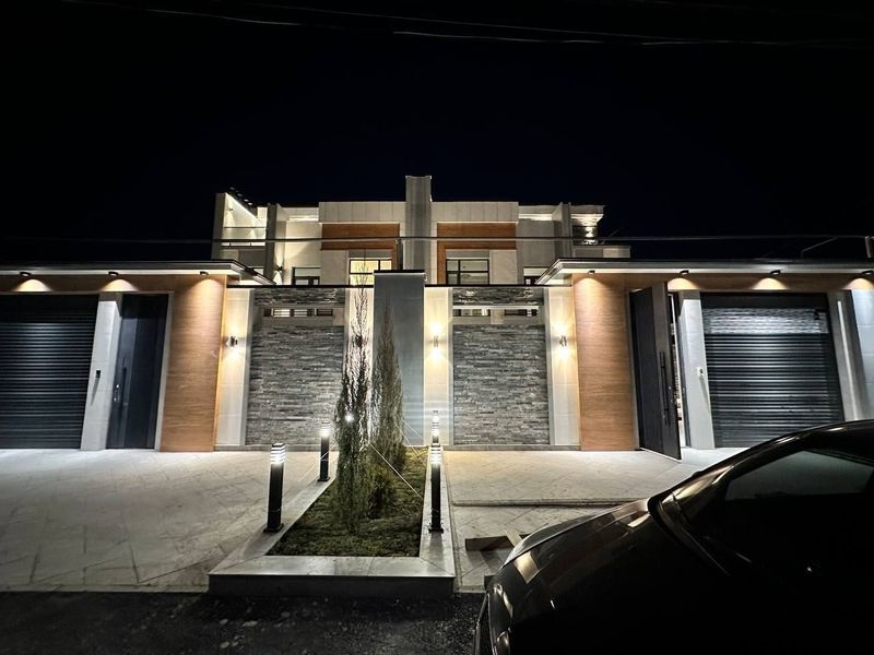 Продается дом 6 комнат на м. Буюк Ирак Йули, ор-р:Чайхона Салом, 460м²