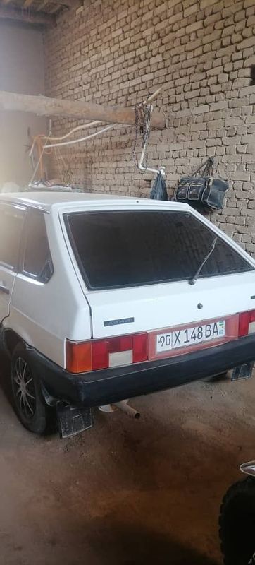 Vaz lada 2109 sotiladi Vaz lada 2109 sotiladi