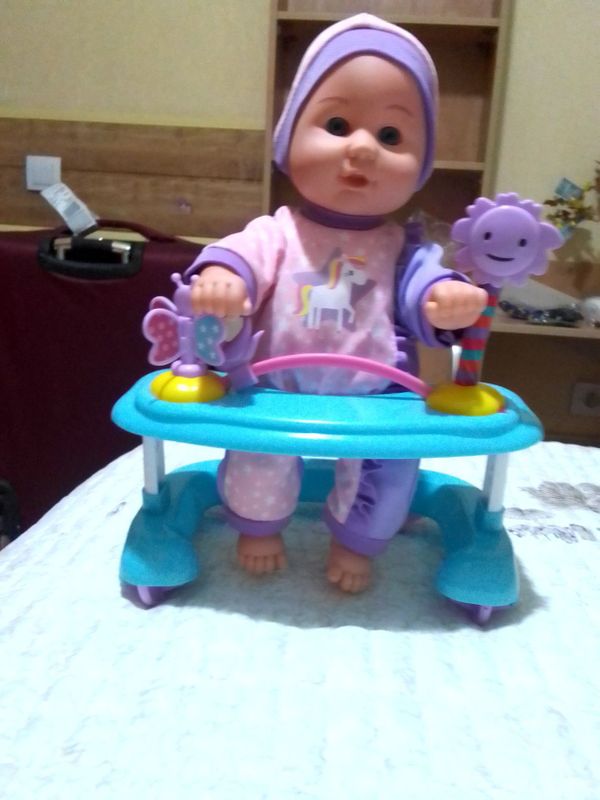 Кукла на ходунках Кукла на ходунках
