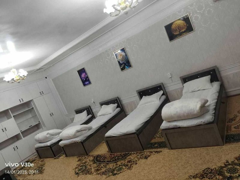Kunlik yotoqhona 50000mingdan Dombirabod