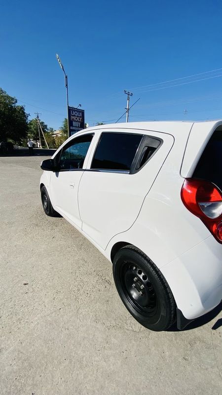 Spark Sotiladi ideal