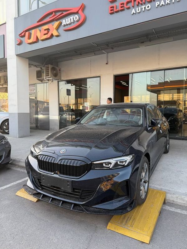 BMW i3 35 L full