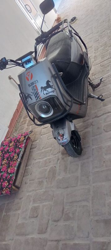 Skuter sotiladi holati alo Skuter sotiladi holati alo