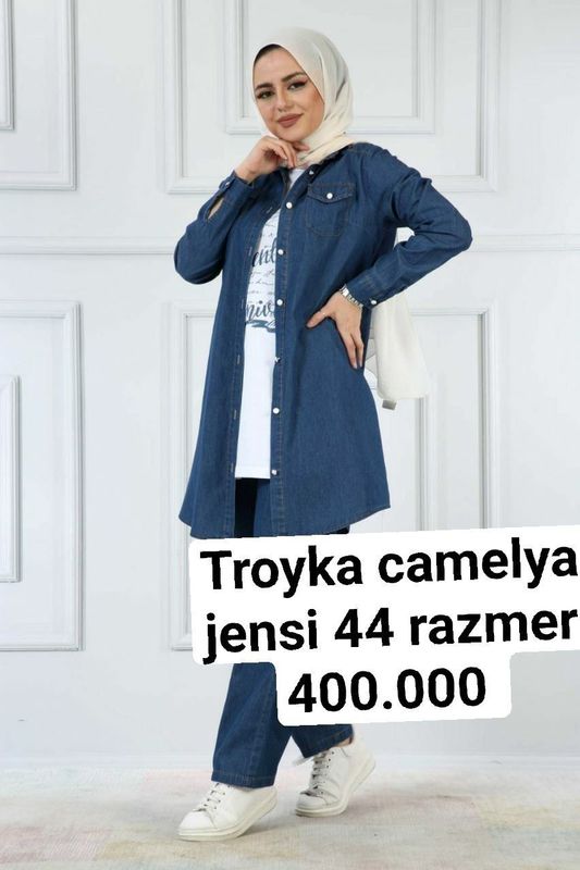 Jensi troyka Kameliya firmaniki