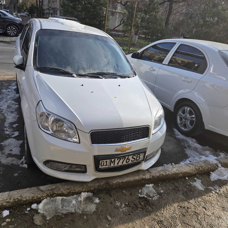 Chevrolet Neksiya 3