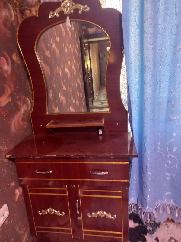 Buffet sotiladi narxi 400000