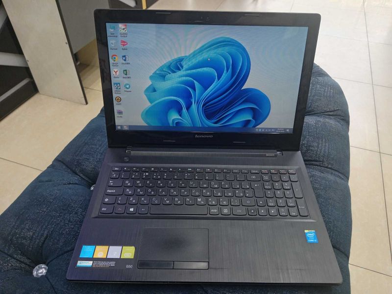 Srochno. Noutbuk Lenovo core i3 4-avlod