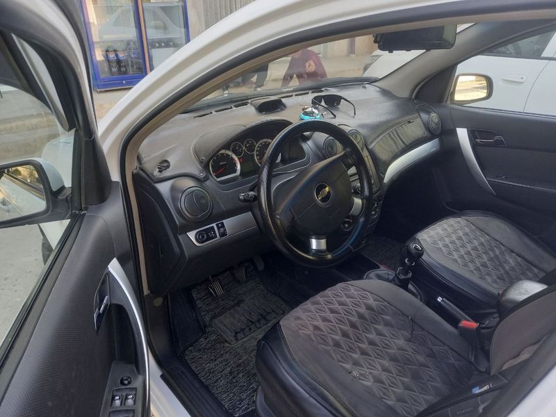 CHevrolet nexia 3