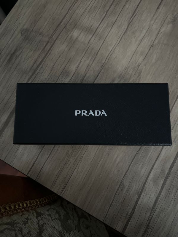 Очки Prada Очки Prada
