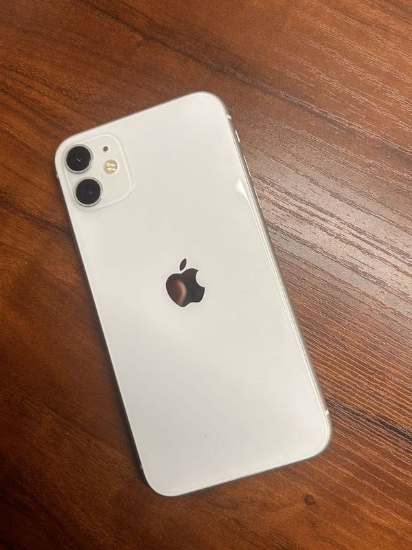 Iphone 11 64gb состояние отличное 78%