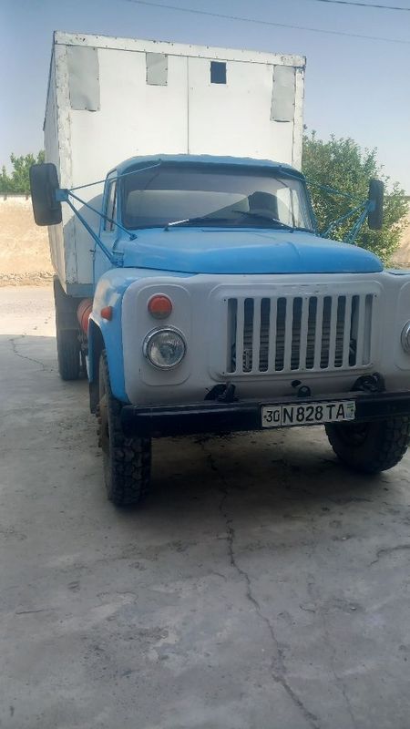 Yuk avto moshina gaz 53 Yuk avto moshina gaz 53