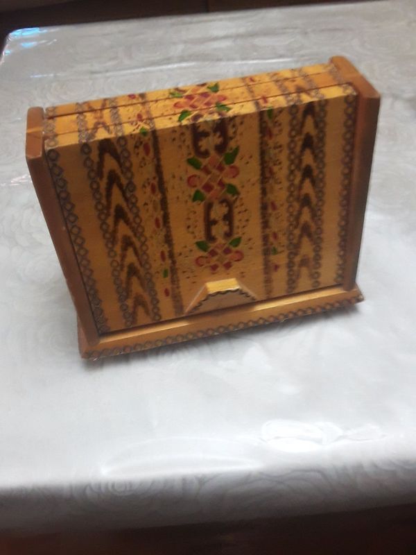 Настольная сигаретница Настольная сигаретница