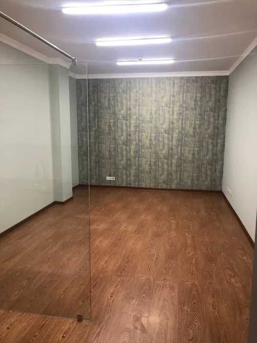 Сдается Офис 88 кв.м. Шота Руставели Аския Яккасарай Сдается Офис 88 кв.м. Шота Руставели Аския Яккасарай