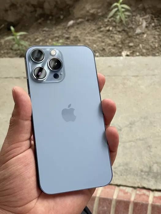 iPhone 13pro 128gb Sierra blue iPhone 13pro 128gb Sierra blue