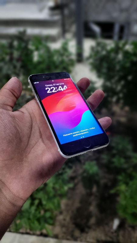 iPhone SE 2 Gen 2020 iPhone SE 2 Gen 2020