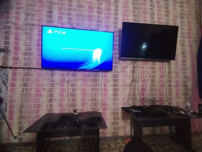 Game club sotiladi srocna holati yaxshi Game club sotiladi srocna holati yaxshi