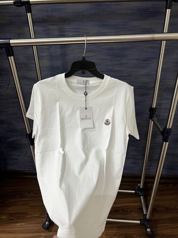 Moncler футболка