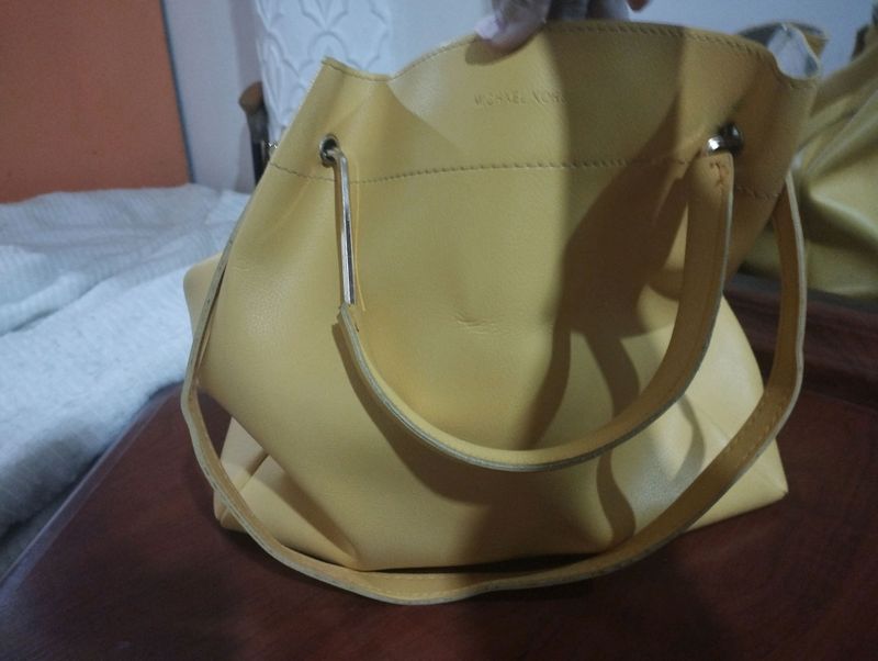 сумка Michael Kors отличный состояние сумка Michael Kors отличный состояние