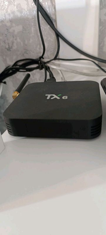 tv box Tanix6 4/32