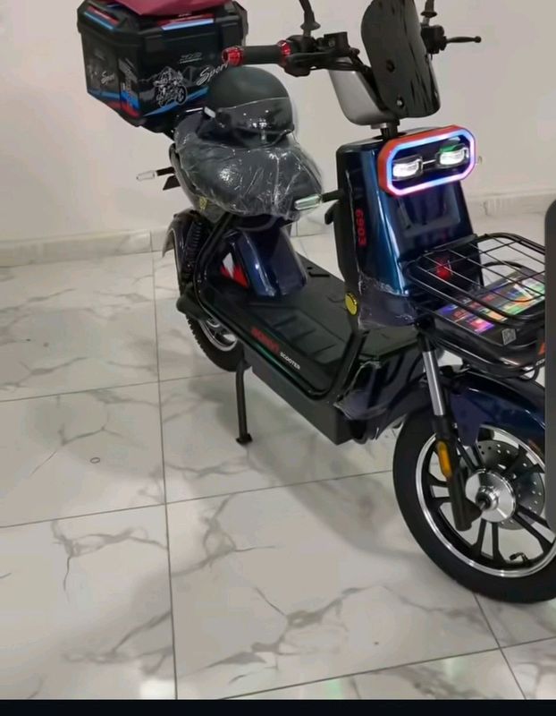 Skuter sotaman sroʼshni pul kere