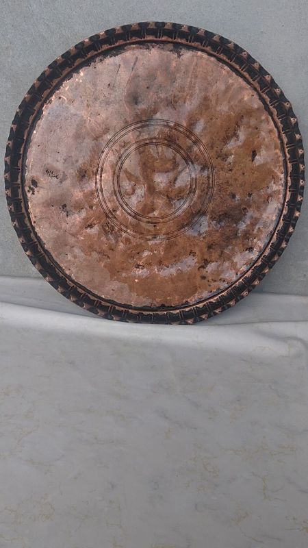 Продаётся старинный медний паднис две штук