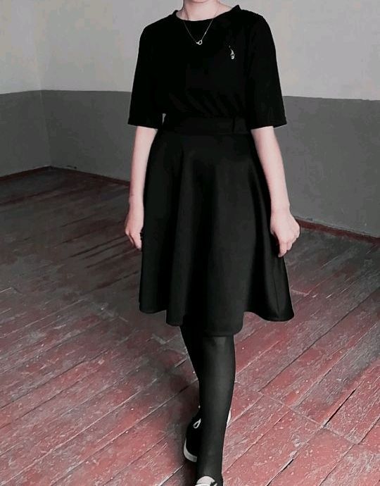 yubka sotiladi yubka sotiladi