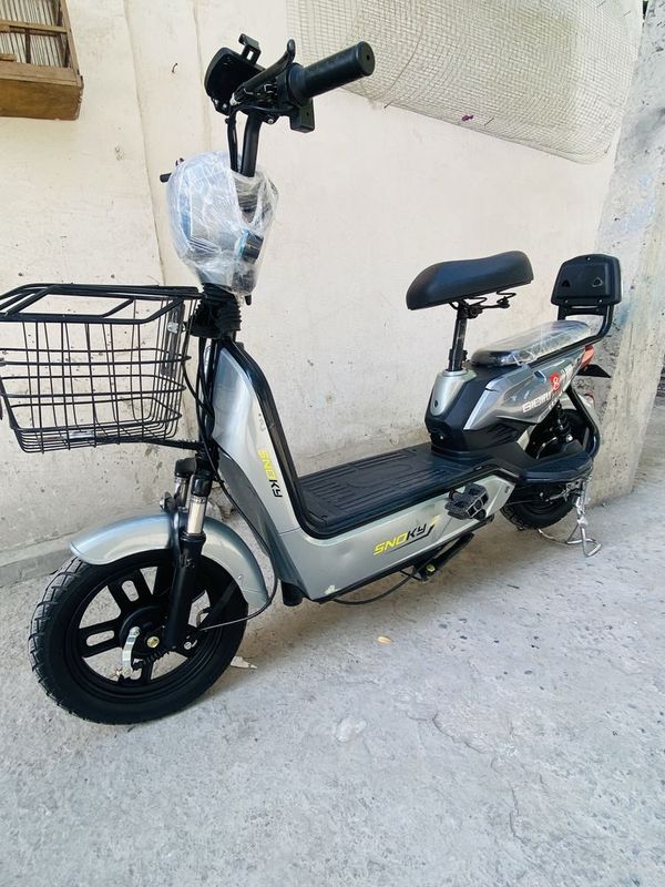 Skuter chontak 4 talik