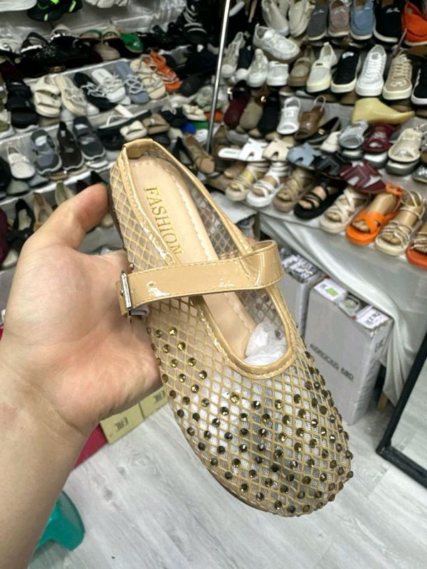 38,39 razmer yangi 75.000