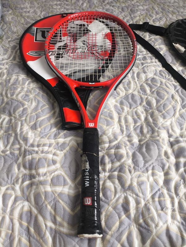 Ракетка для большого тенниса Wilson sting soft shock raphite titanium Ракетка для большого тенниса Wilson sting soft shock raphite titanium