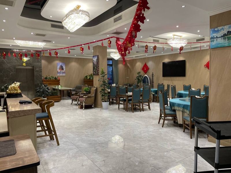 Restaurant for rent. Отдельно стоящие здания в центре 4этаажа мирабад Restaurant for rent. Отдельно стоящие здания в центре 4этаажа мирабад