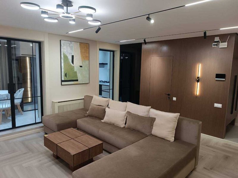 СРОЧНО продажа 3/2/4 Космонавтов м (Ю.Раджаби ул) , 80м2 СРОЧНО продажа 3/2/4 Космонавтов м (Ю.Раджаби ул) , 80м2