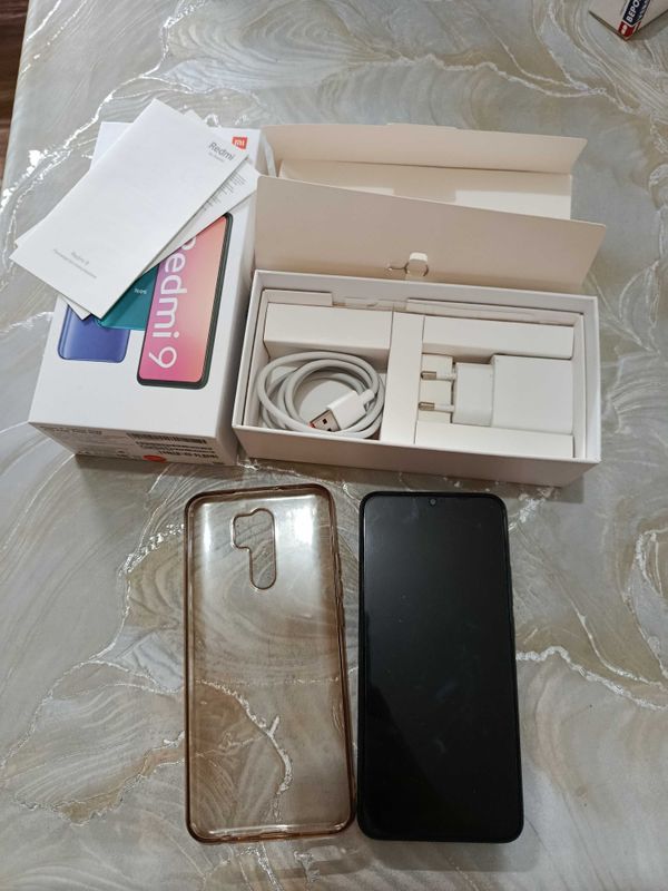 Продам свой Redmi 9 4/64 цвет (carbon grey) Продам свой Redmi 9 4/64 цвет (carbon grey)