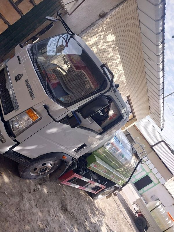 Howo sinotruk vodovoz