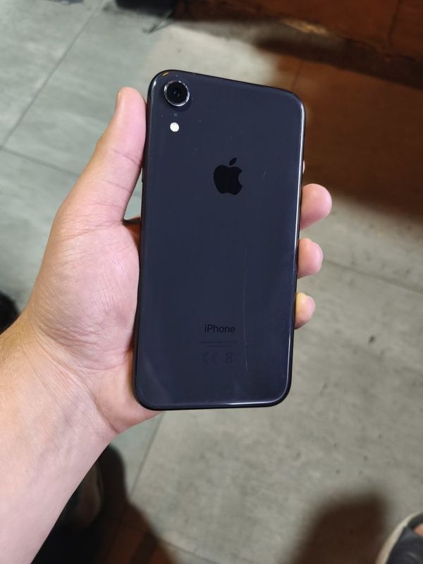 Iphone Xr 128gb sotiladi