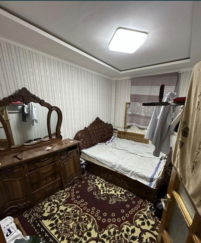 Pushkin Buyuk Ipak Metro bekatiga yaqin jouda arenda bor Pushkin Buyuk Ipak Metro bekatiga yaqin jouda arenda bor