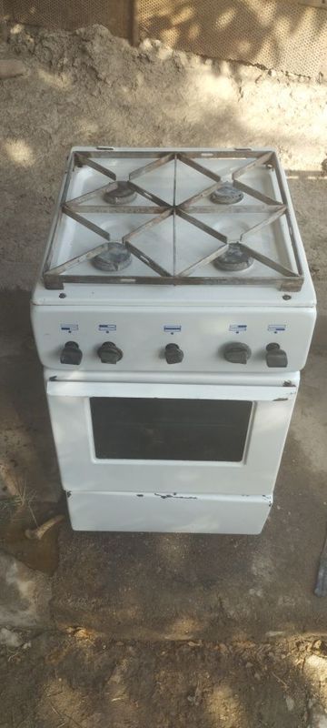 Газовая плита цена 600 и 400