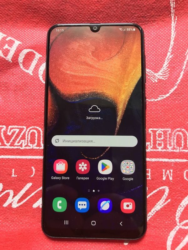 Продаеться Samsung A50 Продаеться Samsung A50