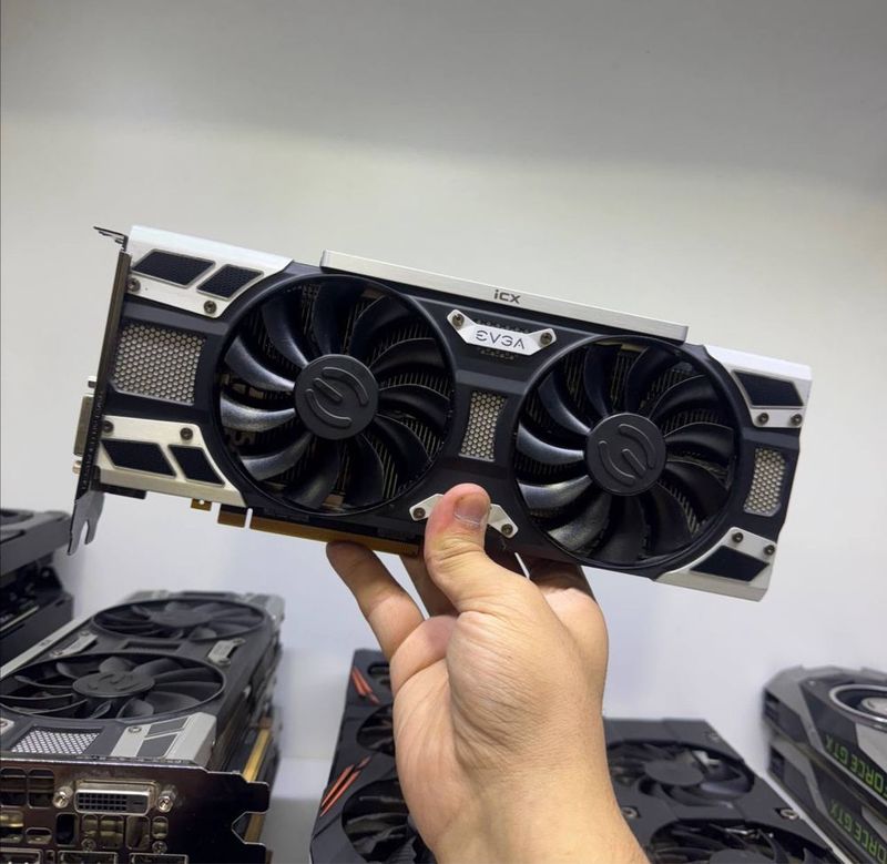 Evfa GTX 1080 8Gb Sastyanasi zo’r 11ta bor