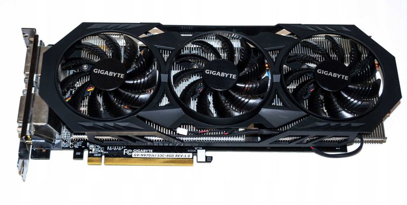 GeForce GTX 970 4GB windforce GeForce GTX 970 4GB windforce