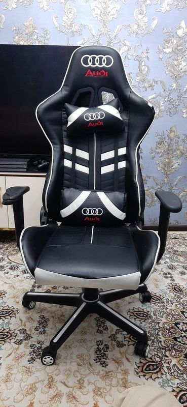 Игровое кресло.. Игровое кресло..
