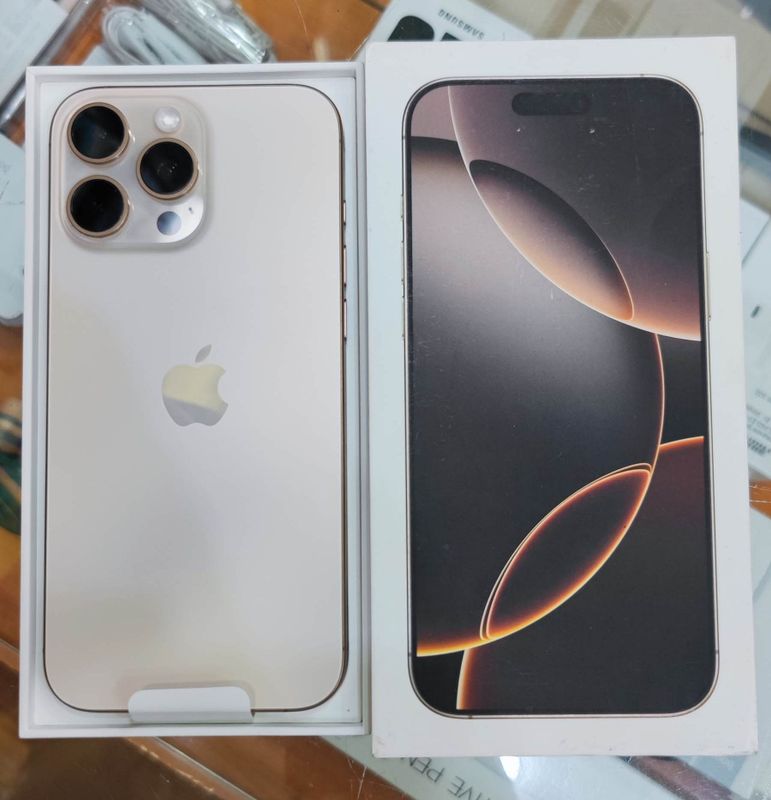 iPhone 16 Pro Max, Desert Titanium, 256GB iPhone 16 Pro Max, Desert Titanium, 256GB