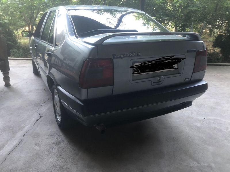 Срочно продам машину. Срочно сотилади. FIAT TEMPRA 1,6 Срочно продам машину. Срочно сотилади. FIAT TEMPRA 1,6