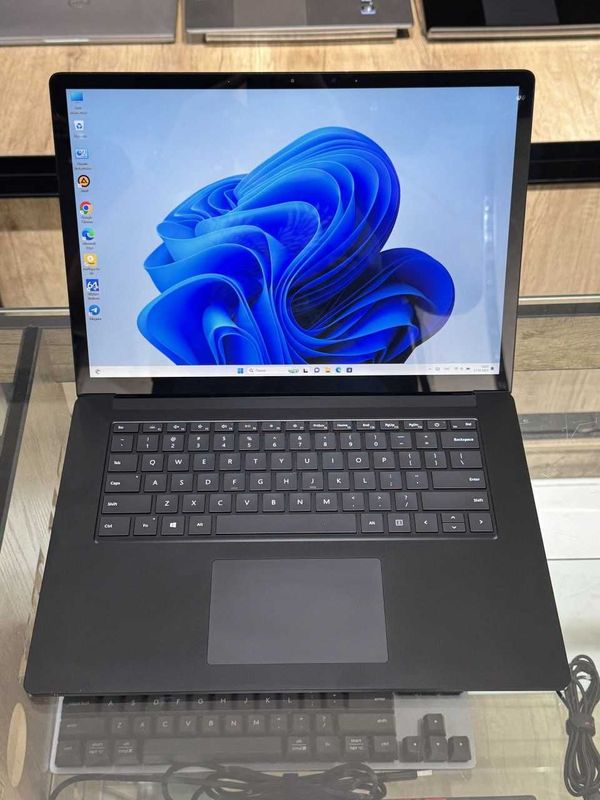 Microsoft surface laptop 3 Ryzen 5 ram 8 ssd 256 Microsoft surface laptop 3 Ryzen 5 ram 8 ssd 256