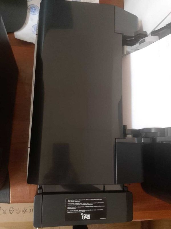 Цветной принтер Epson L805 Цветной принтер Epson L805