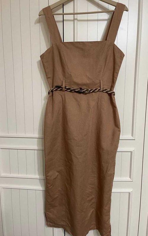 Льняное платье Zara