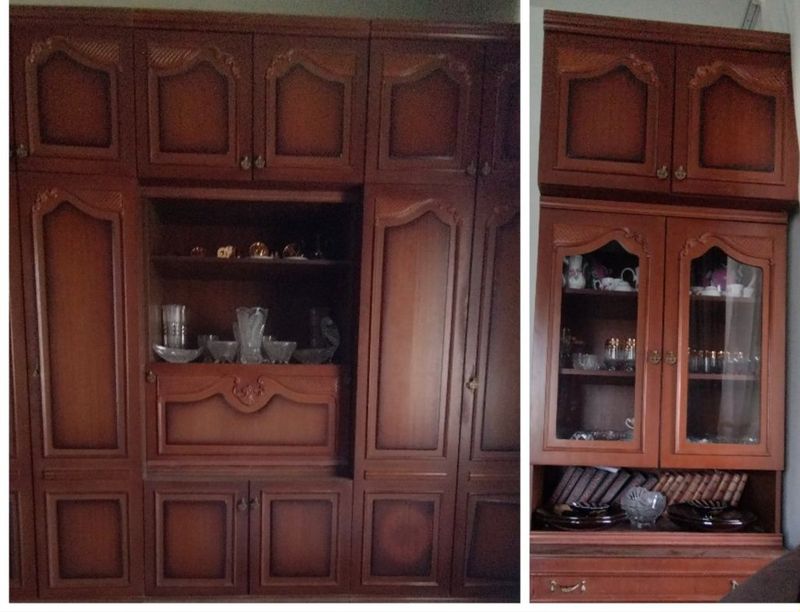 Продается стенка из красного дерева Продается стенка из красного дерева